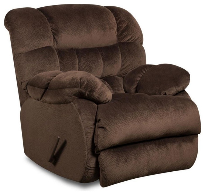 masívne TV kreslo pre uvoľnené hodiny TV-hnedá koža masívne-TV-kreslo-v obývačke-hnedé-kožené-čalúnené-hojdacie kreslo