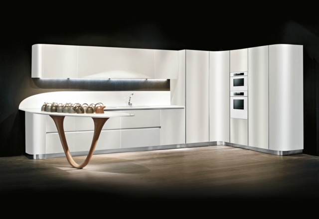 Kuchynské plastové čelá, dvierka skrine, bezúchytkový tvar L.