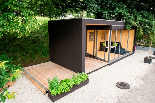 Drevená chata terasa posuvný systém strecha