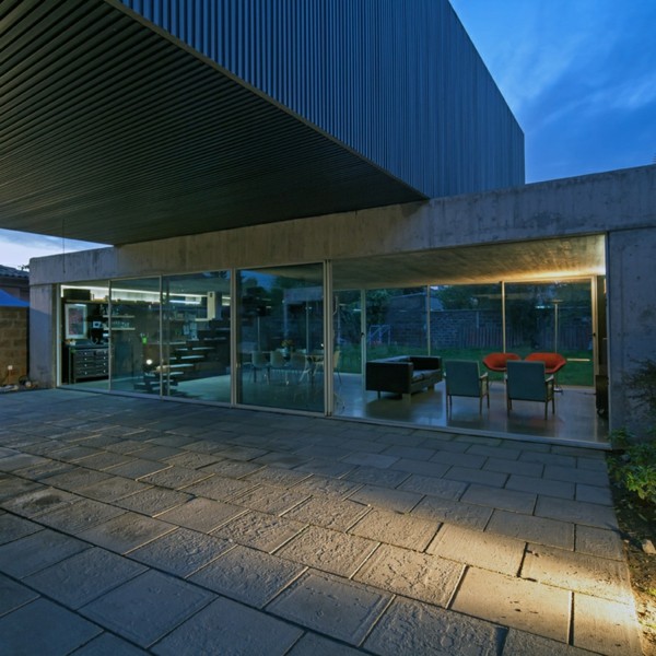 Architektúra minimalistická stavba domu