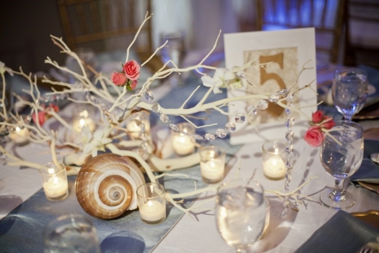 Slávnostné dekorácie stola miesto-hostia-tipy na vydanie