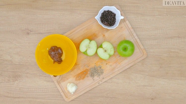 Prstové jedlo pre deti jablkový snack k narodeninám zdravý