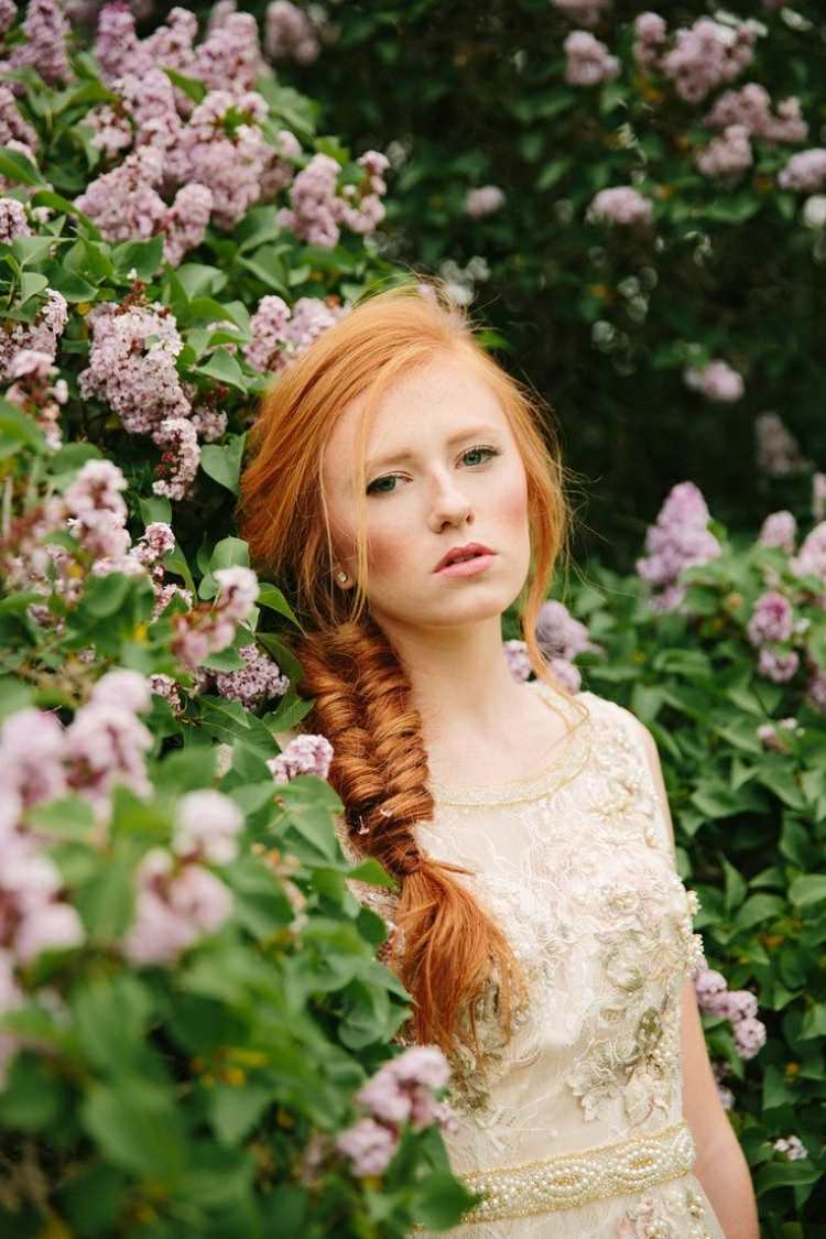 voľná rybia kosť na dlhé vlasy a romantické svadby zapletané účesy-svadba-dlhé-vlasy-ryšavé-sieťované