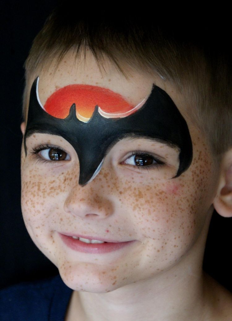 netopieria farba na chlapca tvár západ slnka