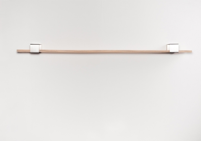 drevená doska kovové častice flexibilná nástenná polica dizajn hafriko drevená doska kovové častice flexibilný dizajn nástennej police od hafriko