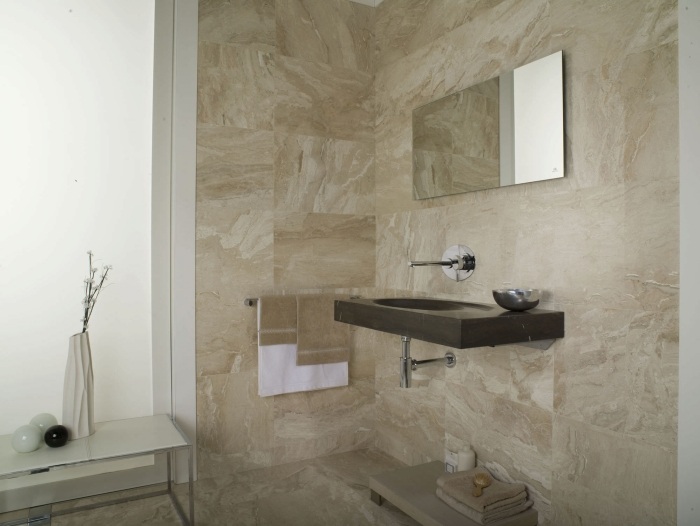 porcelánové kameninové dlaždice v pieskovci hľadajú kúpeľňu jemná kamenina-dlaždice-pieskovec-vzhľad-kúpeľňa-nástenné umývadlá