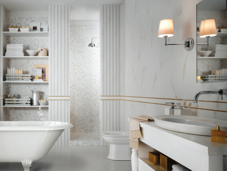 dlaždice kameň vzhľad preziosa biele mramorové zlaté akcenty kúpeľňa ušľachtilý