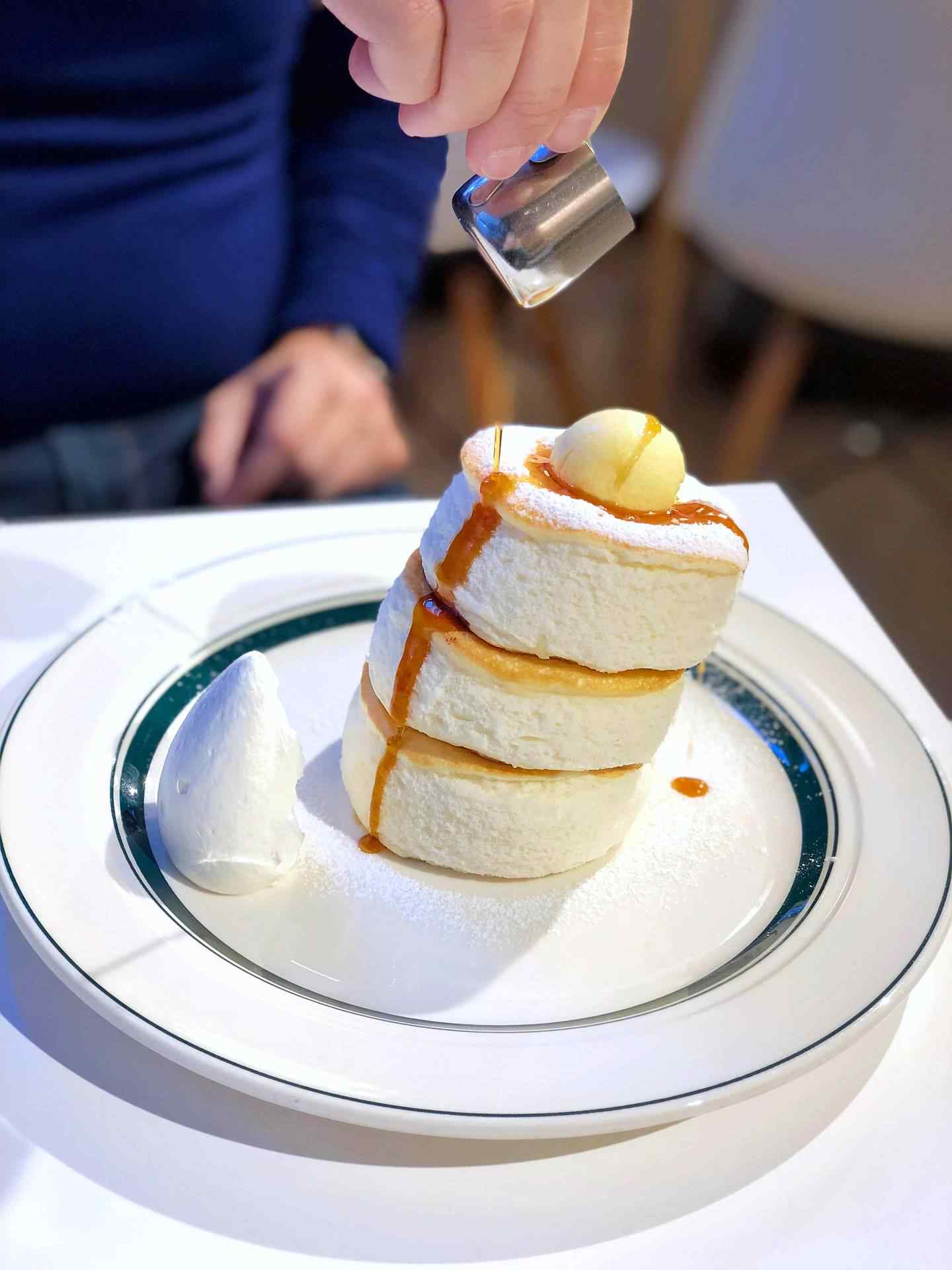 Japonský recept na palacinky ľahko smažte na nízkej teplote japonskej kuchyne