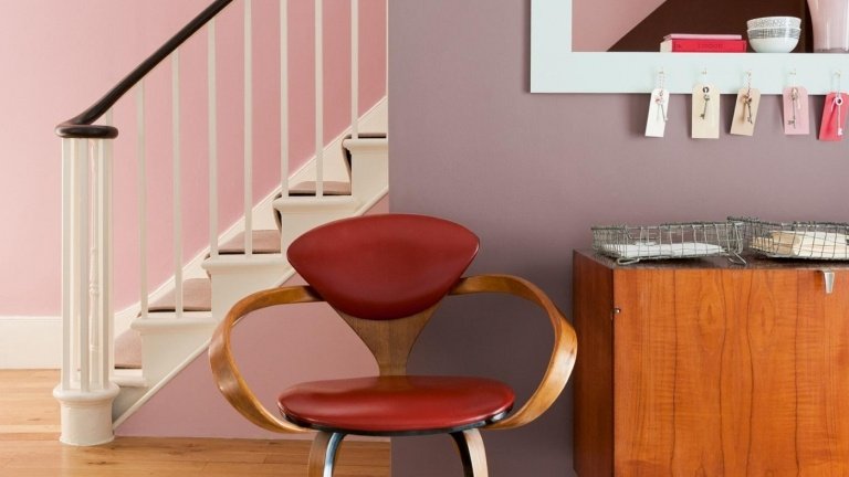 Ružová a levanduľa s teplými prírodnými nuansami kombinujú nápady