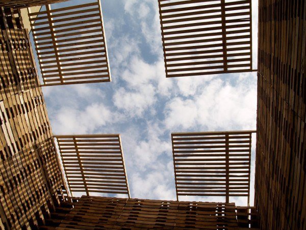 výstavný pavilón postavený z ľahkej strechy 810 eur paliet