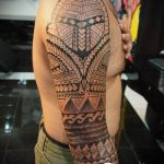 ETHNIC TATTOOS # 88 е готина версия на модела, която може успешно да се използва за промяна и приложение като етнически татуировки за момичета