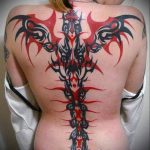 ETHNIC TATTOOS # 310 е готина версия на модела, която може успешно да се използва за трансформиране и прилагане като етнически татуировки на рамото