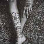 ETHNIC TATTOOS # 775 - достойна версия на картината, която може успешно да се използва за усъвършенстване и приложение като етнически татуировки, обозначаващи силата