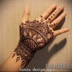 foto af mehendi -tatovering på håndfladen (mehendi on) (værdi) - eksempeltegning - 015