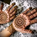foto af mehendi -tatovering på håndfladen (mehendi on) (værdi) - eksempeltegning - 036