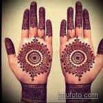 foto af mehendi -tatovering på håndfladen (mehendi on) (værdi) - eksempeltegning - 038