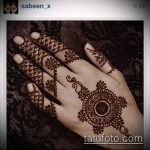 foto af mehendi -tatovering på håndfladen (mehendi on) (værdi) - eksempeltegning - 039