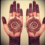 foto af mehendi -tatovering på håndfladen (mehendi on) (værdi) - eksempeltegning - 044