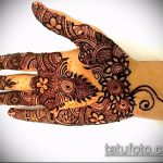 foto af mehendi -tatovering på håndfladen (mehendi on) (værdi) - eksempeltegning - 059