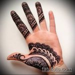 foto af mehendi -tatovering på håndfladen (mehendi on) (værdi) - eksempeltegning - 066