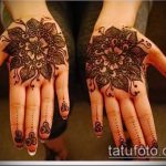 foto af mehendi -tatovering på håndfladen (mehendi on) (betydning) - eksempeltegning - 083