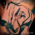 Az alkalmazott gólya tetoválás egyedi változata - a rajz alkalmas gólya tetováláshoz a csuklón