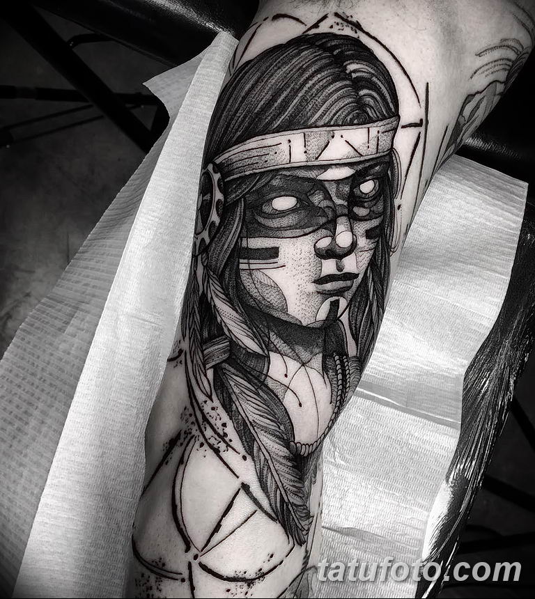 fotó tetoválás nő amazon 2019.02.06 №019 - fotó tetováló nő amazon -