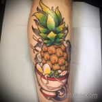Zanimljiv primjer primijenjene tetovaže ananasa - crtež je prikladan za tetovažu ananasa na zglobu