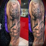 A meglévő Anubis tetoválás klassz változata - a rajz alkalmas Anubis tetováláshoz a karon