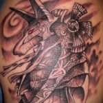 A meglévő Anubis tetoválás hűvös változata - a rajz alkalmas anubis tetoválásra a lábán