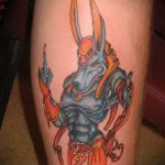 A meglévő Anubis tetoválás klassz változata - a rajz alkalmas anubis tetováláshoz a karon