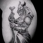 Jó példa a kész Anubis tetoválásra - a rajz alkalmas anubis tetoválására