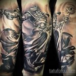 A tetovált Anubis érdekes változata - a rajz alkalmas egy pikkelyes anubis tetováláshoz