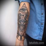 Az anubis tetoválás eredeti példánya - a rajz alkalmas a hátán lévő anubis tetoválásra