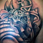 Jó példa az elkészült Anubis tetoválásra - a rajz alkalmas a karon lévő anubis tetoválás fényképéhez