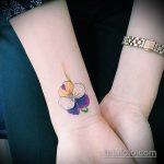 Példa egy elkészült árvácska tetoválásra - a rajz alkalmas árvácska tetoválására york számára