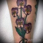 Egy teszt példa egy kész árvácska tetoválásra - a rajz árvácska és pillangó tetováláshoz alkalmas