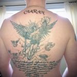 A meglévő tetoválás érdekes változata Mihály arkangyal - a rajz alkalmas Mihály arkangyal kardos tetoválására