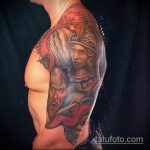 Jó példa a tetovált Mihály arkangyalra - a rajz alkalmas Mihály arkangyal tetoválására a karon