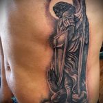 Mihály arkangyal tetoválásának eredeti változata - a rajz alkalmas Mihály arkangyal tetoválására a zónán