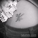 صورة وشم راقصة الباليه رقم 142 - نسخة جديرة بالنمط ، والتي يمكن استخدامها بنجاح لتحويل وتطبيق كوشم راقصة الباليه على القدم