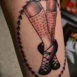 صورة وشم راقصة الباليه رقم 235 - نسخة رائعة من النمط الذي يمكن استخدامه جيدًا للمعالجة والتطبيق كوشم راقصة باليه على الرقبة