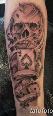 Fotó a rendetlen tetoválásról - tetováló kártyák 2019.06.26. №025 - tetováló kártyák -