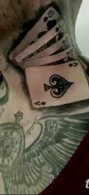 Fénykép a rendetlen tetoválásról - tetováló kártyák 2019.06.26. №027 - tetováló kártyák -