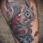 A mókus alkalmazott tetoválásának érdekes változata - a rajz alkalmas a mókus akvarell tetoválására