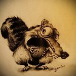 Érdekes példa a mókus meglévő tetoválására - a rajz alkalmas a mókus sündisznó béka tetoválásának fényképére