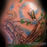 Példa egy mókus befejezett tetoválására - a rajz alkalmas a mókus akvarell tetoválására