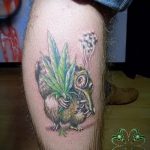 A mókus tetoválásának hűvös változata - a rajz alkalmas a tetováló mókus taxiban való fotózására