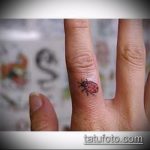 fotó a katicabogár tetoválásról # 353 - a minta hűvös változata, amely könnyen használható a felülvizsgálathoz és a katicabogár tetováláshoz, fekete -fehér