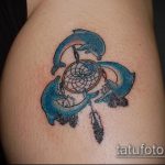 fénykép a 881 -es delfintetoválásról - a kép hűvös változata, amely jól használható a delfintetoválás véglegesítésére és a farokcsontra történő felhelyezésére fényképként